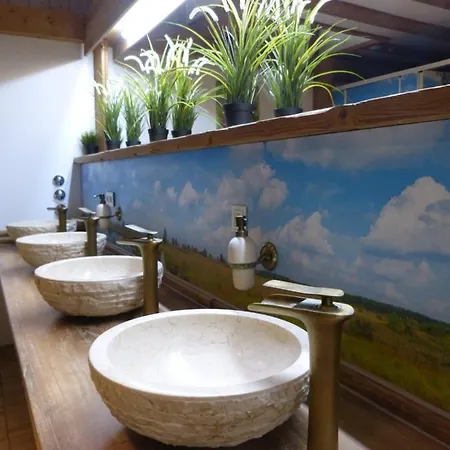 Resort Naturama - Naturparkcamping Und Fasshotel Beilngries