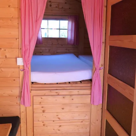Rezort Naturama - Naturparkcamping Und Fasshotel Beilngries